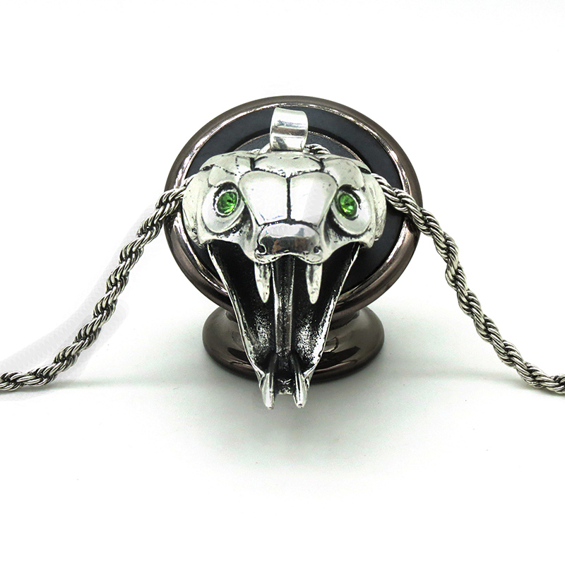 バイパーのペンダントネックレス、魔法学校コスプレ、モンスター - Cobra Extruder のレビューと価格